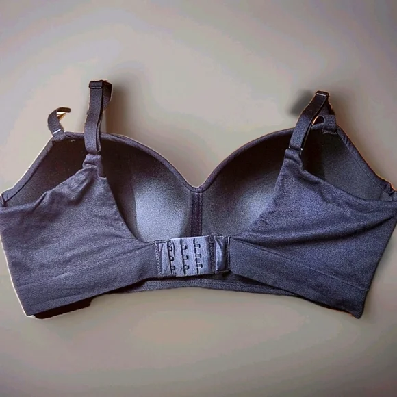 Truekind Daily Comfort Wireless Shaper Bra Black Size Large NWT - Picture 4 of 6